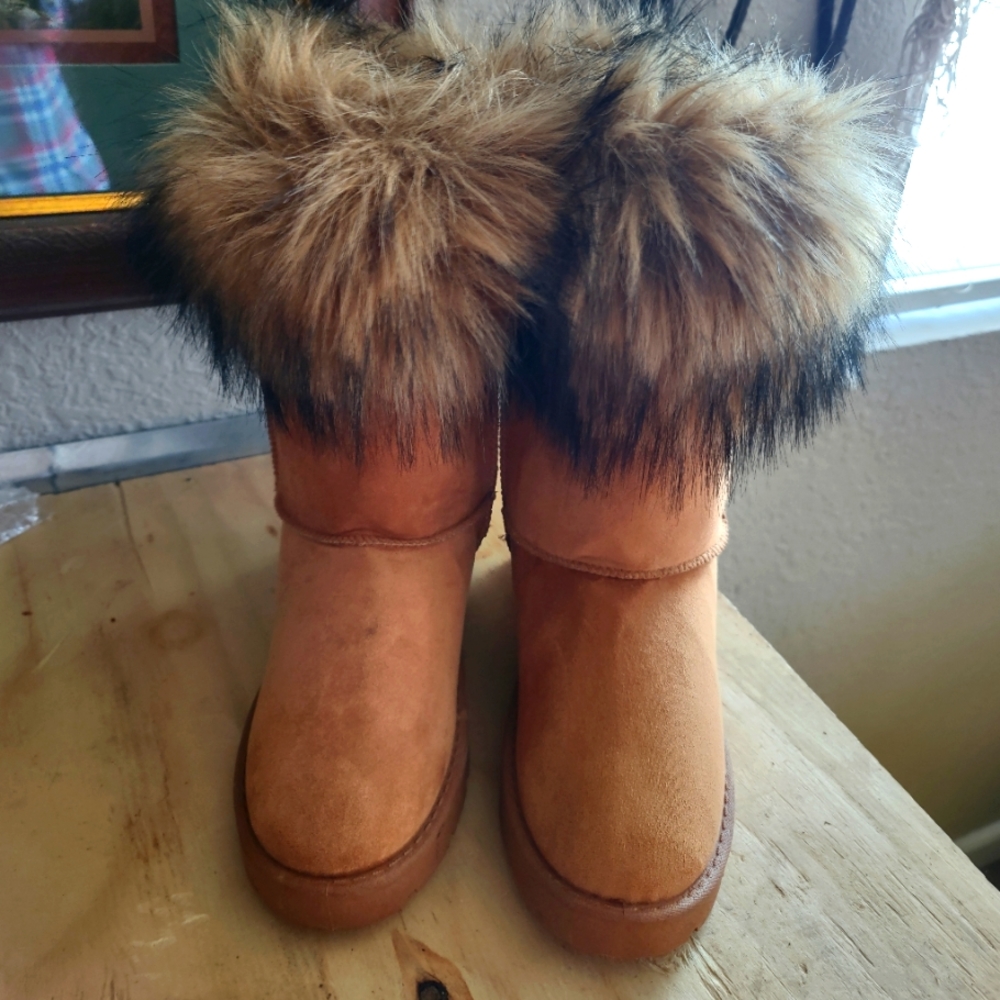 Bamboo winter boots